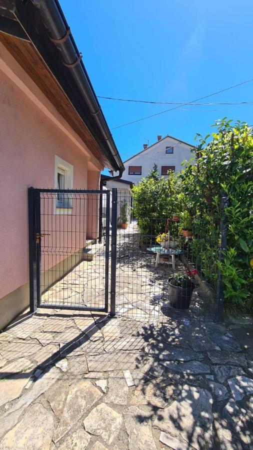 St Anthony'S House With Parking Apartment Zagreb Ngoại thất bức ảnh